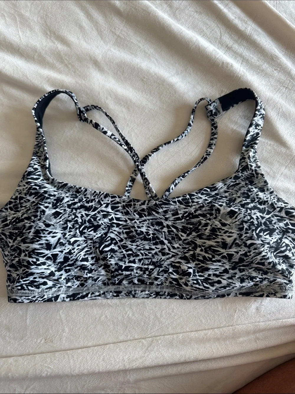 H2O free to be bra
